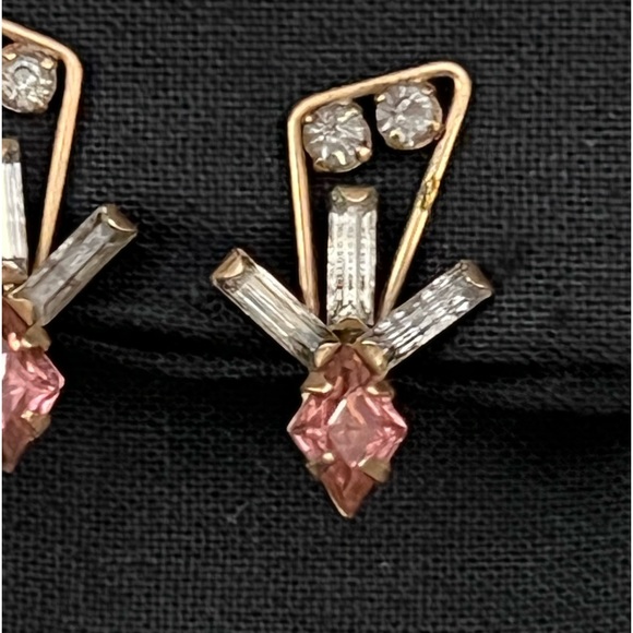 Vintage DeCurtis Earrings - Picture 3 of 7